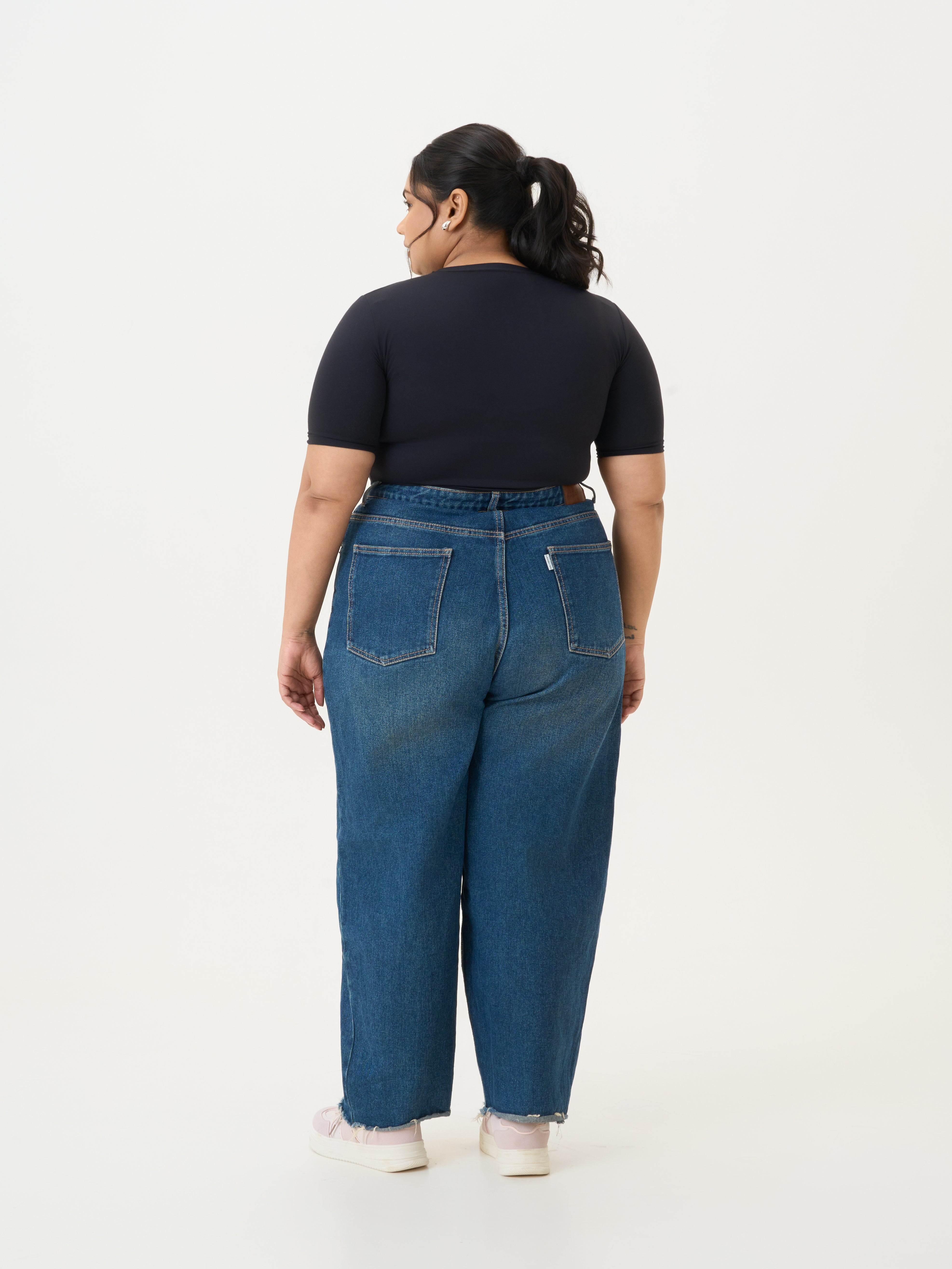 Crew Neck Short Sleeve Top